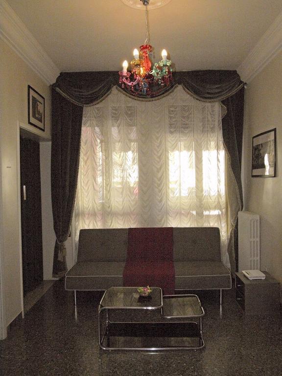 Bella Venezia Hotel Room photo