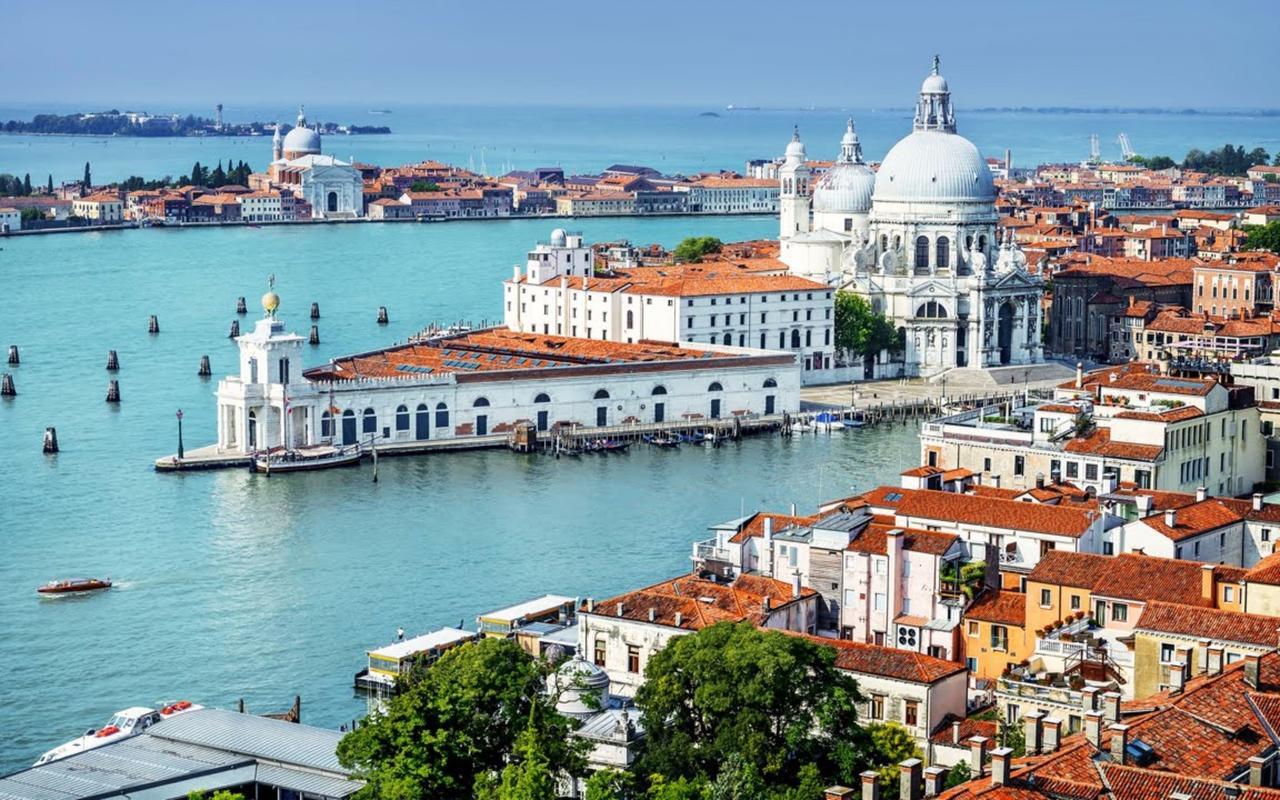 Bella Venezia Hotel Exterior photo